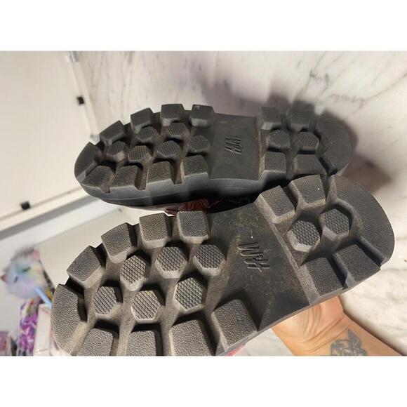 H&M girls floral print burgundy combat boots size 6.5 - Picture 4 of 5